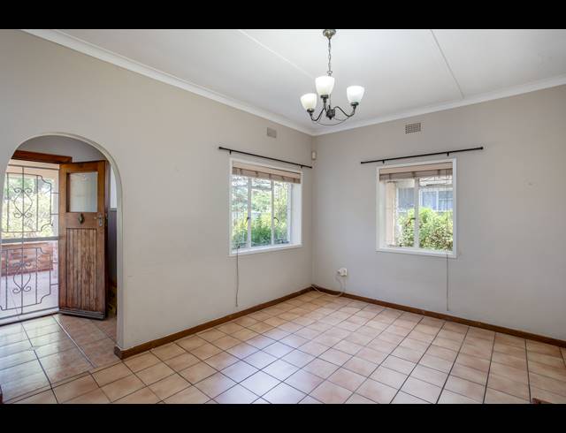 4 BEDROOM FREEHOLD SOLD IN BOSTON